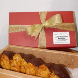 SpiceBox Organics Lunar New Year Oatmeal Crunch Cookies with Goji Berry and Dark Chocolate (GF, V) / Set of 6